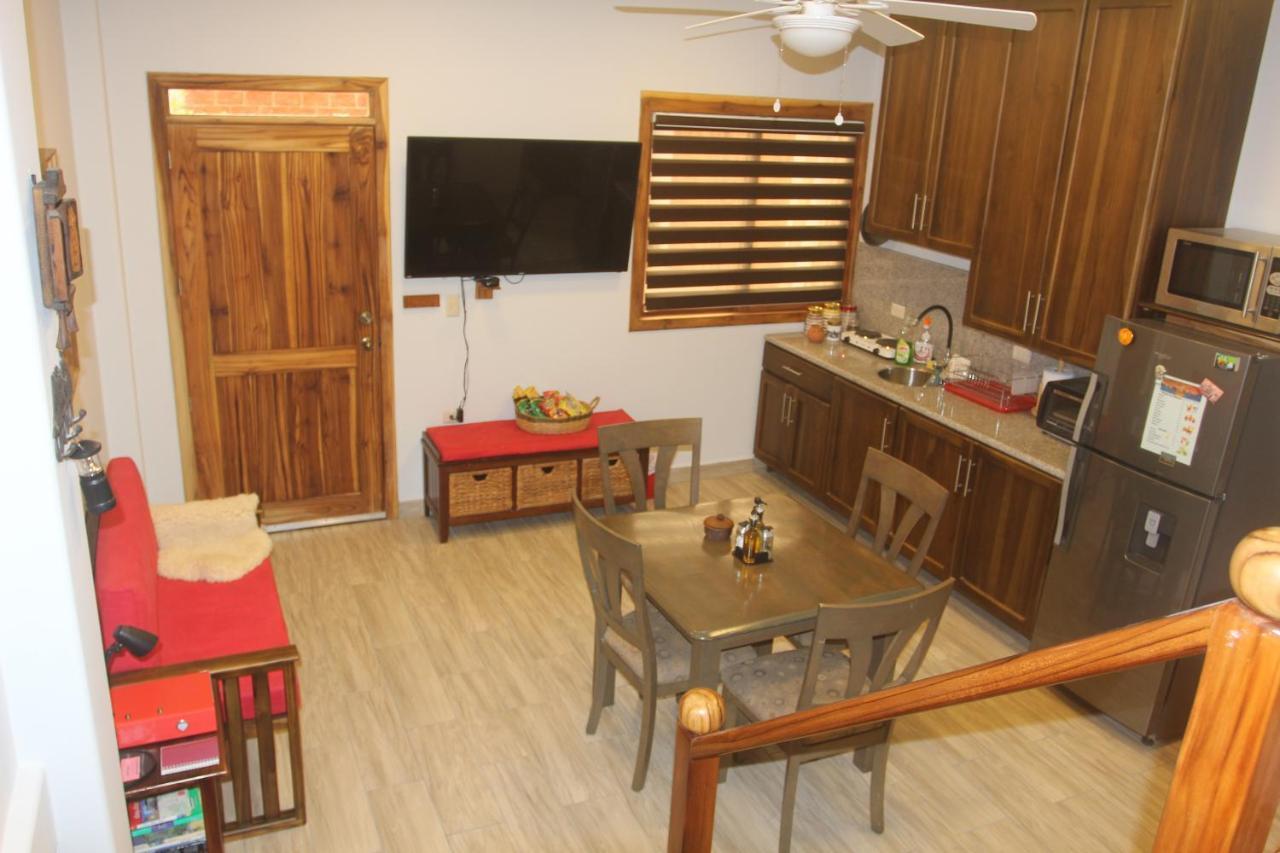 El Ocaso Oceanfront Apartment Каноа Екстер'єр фото